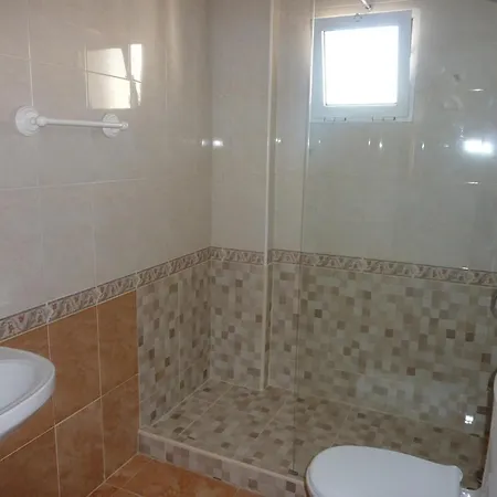 Apacible Casa Con Terraza Y Piscina R58 By Novadesta